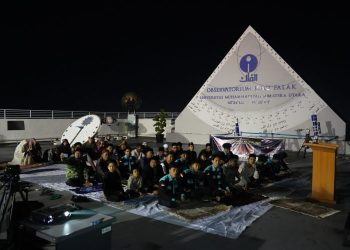 Mahasiswa Ilmu Falak UMSU Sukseskan Pengamatan Gerhana Bulan Total dengan Kolaborasi Internasional