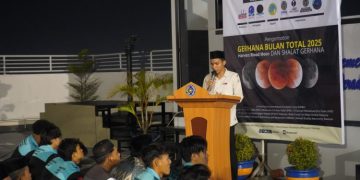Mahasiswa Ilmu Falak UMSU Sukseskan Pengamatan Gerhana Bulan Total dengan Kolaborasi Internasional
