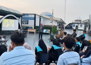 Mahasiswa Program Studi Ilmu Falak FAI UMSU Ikuti Kegiatan Astronomy Talk and Sharing Experiences